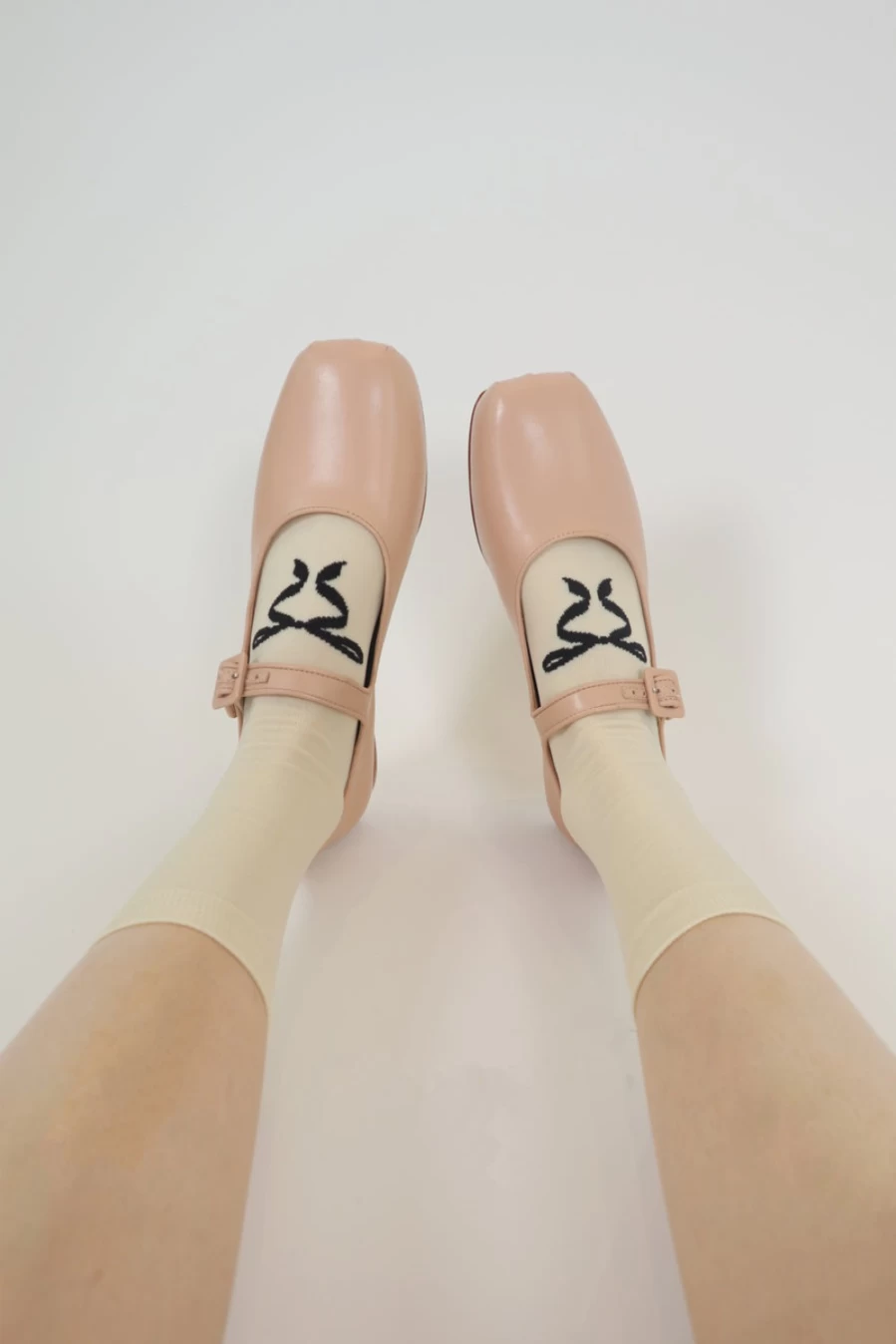 SANDY LIANG Women's Secret Socks in Butter Color – Stylish and Comfortable