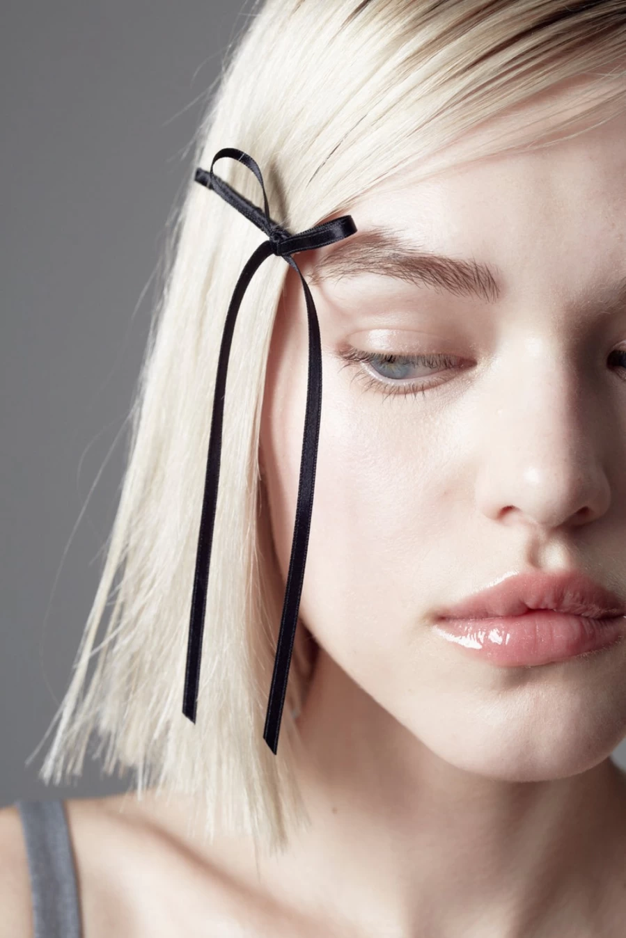 SANDY LIANG Women's Mick Hair Pins - Vintage-Inspired Hair Clips for Stylish Hold